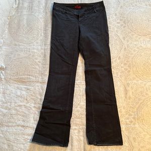 Low rise Black skinny jeans with flair